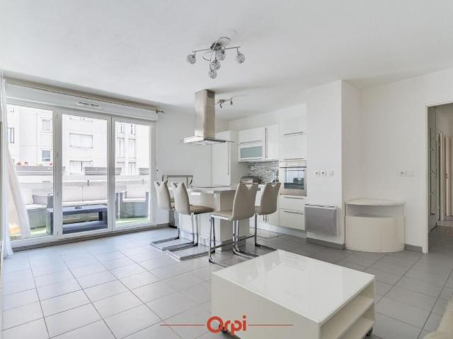 Appartement 4 pièces, 80 m² à louer à Marseille 10 13010