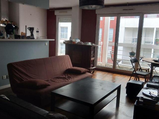 Appartement 4 pièces, 80 m² à louer à Massy 91300