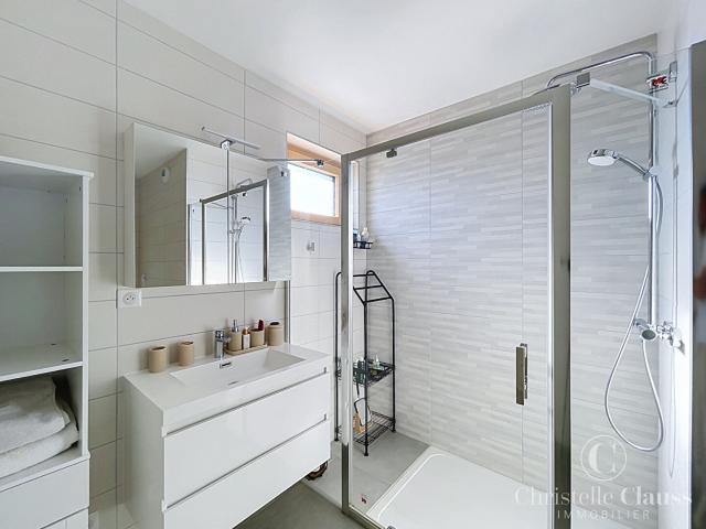 Appartement 4 pièces, 80 m² à louer à Saint Louis 68300