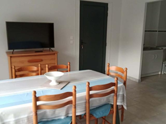 Appartement 4 pièces, 80 m² à louer à Saint Pierre Quiberon 56510
