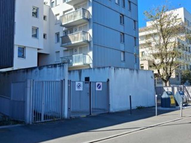 Appartement 4 pièces 80 m²