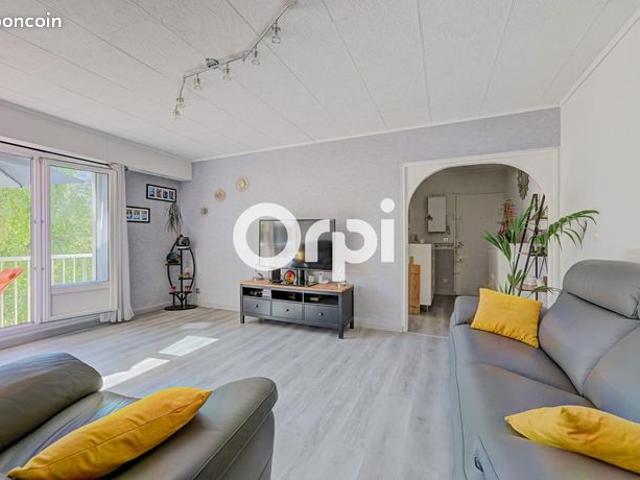Appartement 4 pièces 80 m²