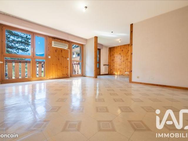 Appartement 4 pièces 80 m²