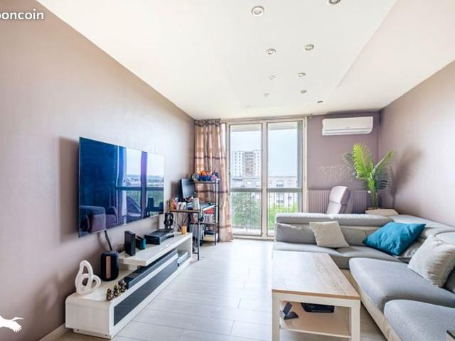 Appartement 4 pièces 80 m²