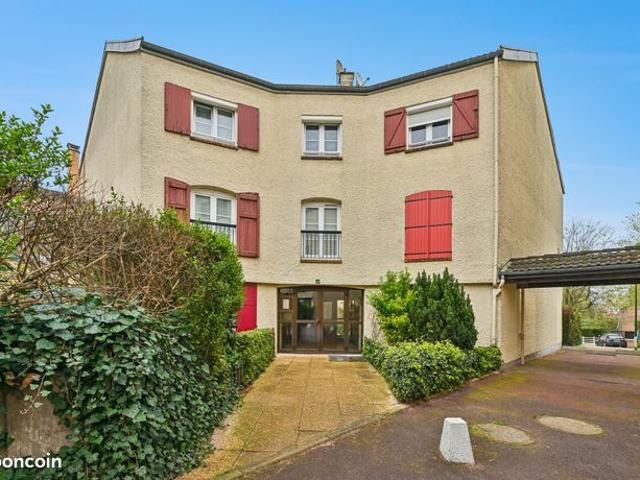 Appartement 4 pièces 80 m²