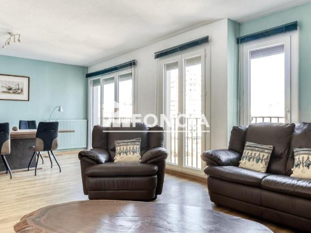 Appartement 4 pièces 80 m²