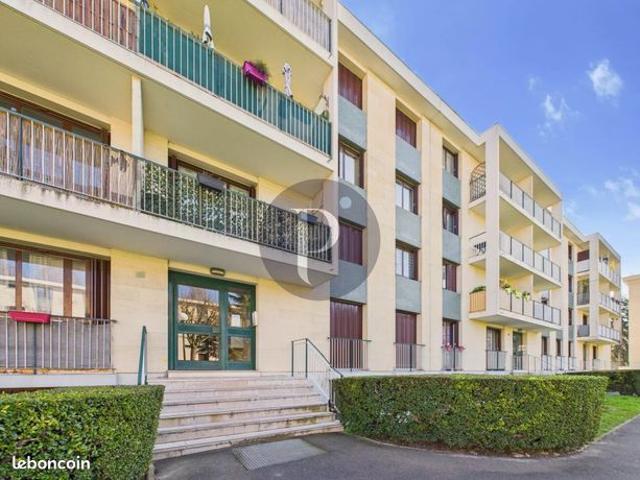 Appartement 4 pièces 80 m²