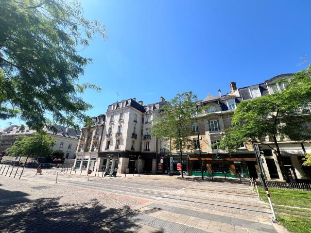 Appartement 4 pièces 80 m²