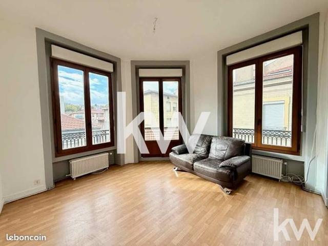Appartement 4 pièces 80 m²