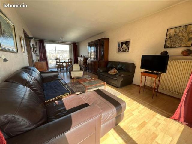 Appartement 4 pièces 80 m²