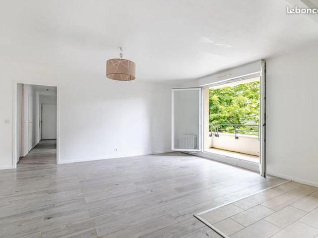 Appartement 4 pièces 80 m²