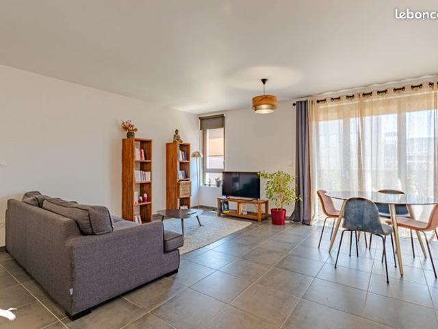 Appartement 4 pièces 80 m²