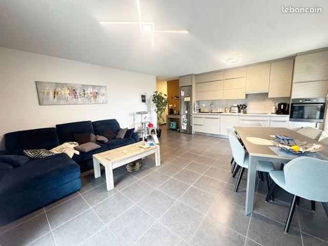 Appartement 4 pièces 80 m²