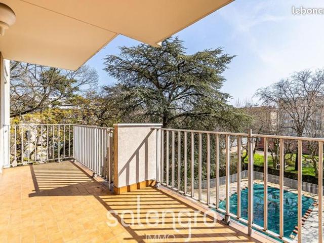 Appartement 4 pièces 80 m²