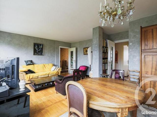 Appartement 4 pièces 80 m²