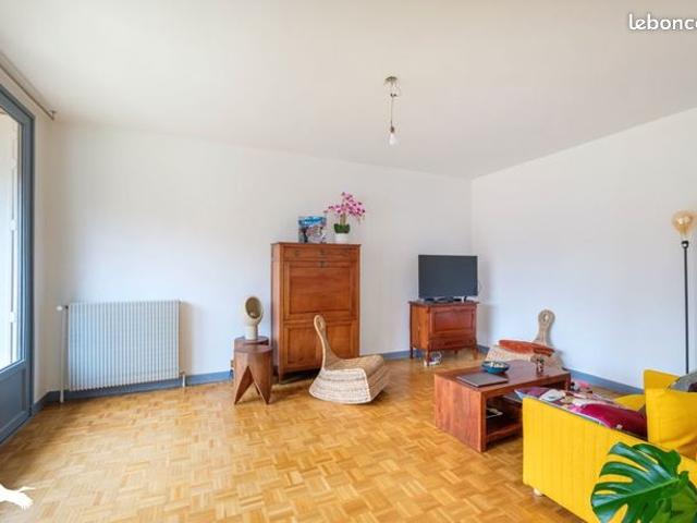 Appartement 4 pièces 80 m²