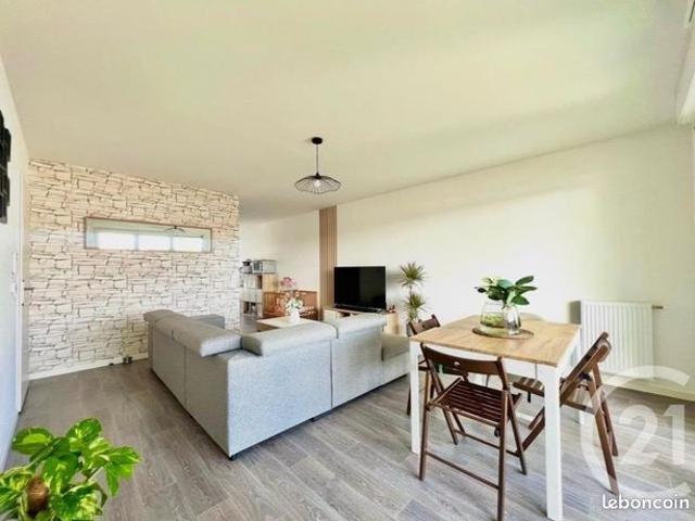 Appartement 4 pièces 80 m²