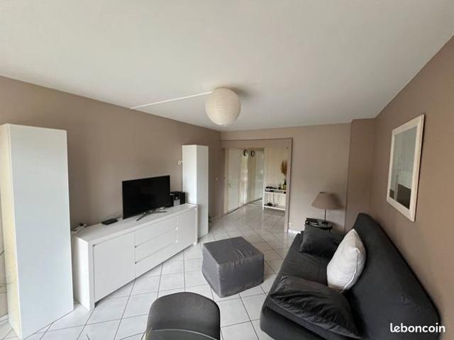 Appartement 4 pièces 80 m²