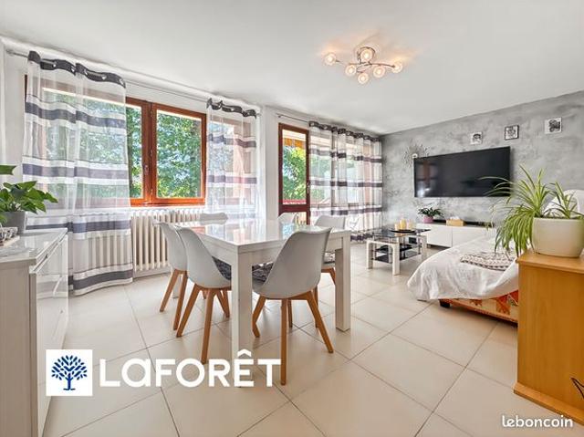 Appartement 4 pièces 80 m²