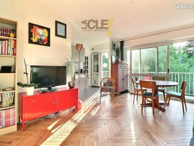 Appartement 4 pièces 80 m²