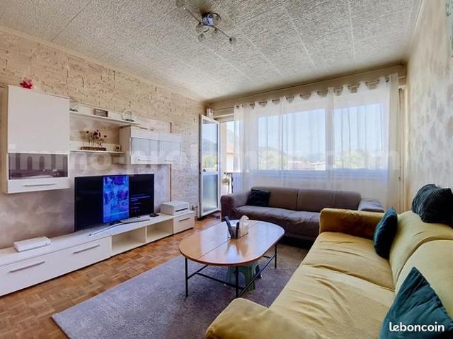 Appartement 4 pièces 80 m²