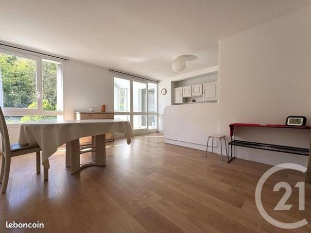 Appartement 4 pièces 80 m²