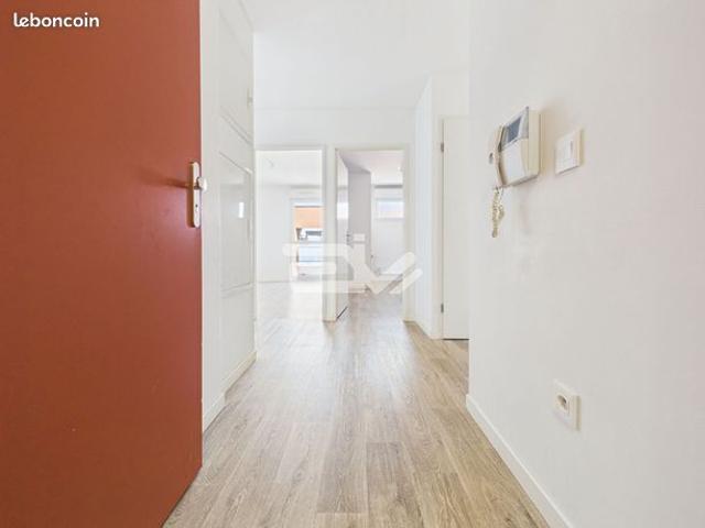 Appartement 4 pièces 80 m²