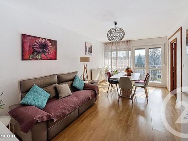 Appartement 4 pièces 80 m²