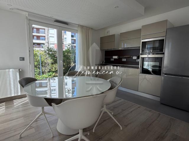 Appartement 4 pièces 80 m²