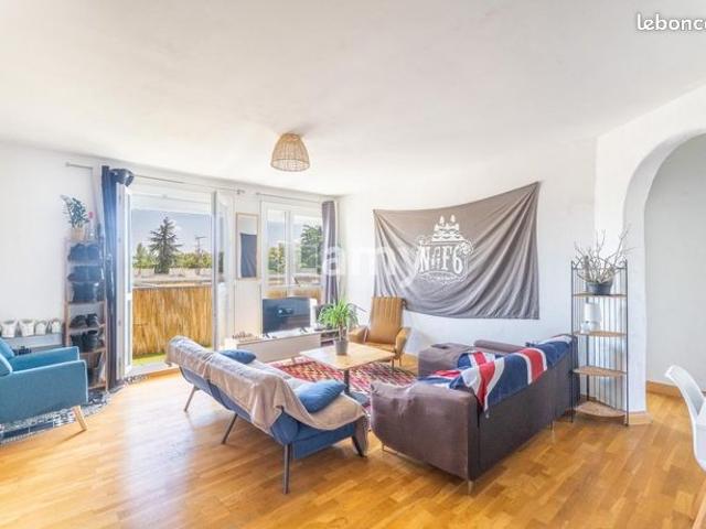 Appartement 4 pièces 80 m²