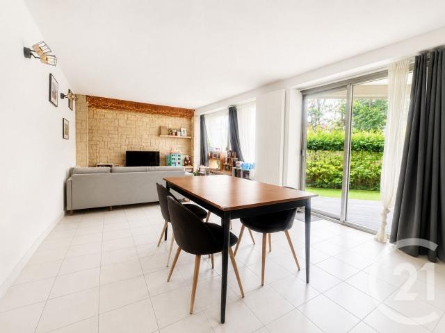 Appartement 4 pièces 80 m²
