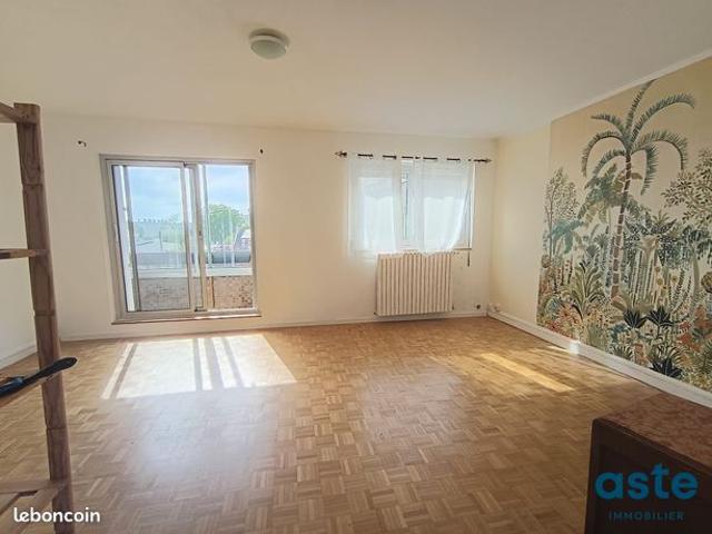Appartement 4 pièces 80 m²
