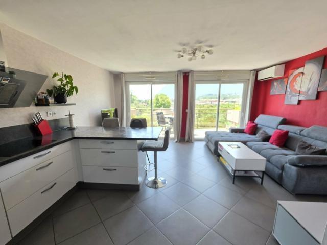 Appartement 4 pièces 80 m²