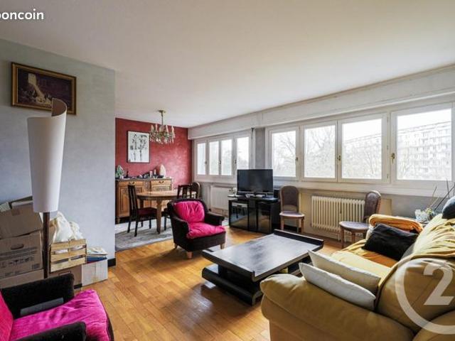 Appartement 4 pièces 80 m²