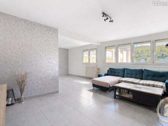 Appartement 4 pièces 80 m²