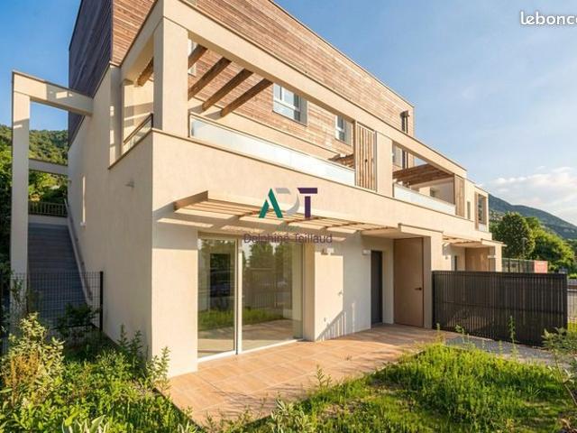 Appartement 4 pièces 80 m²