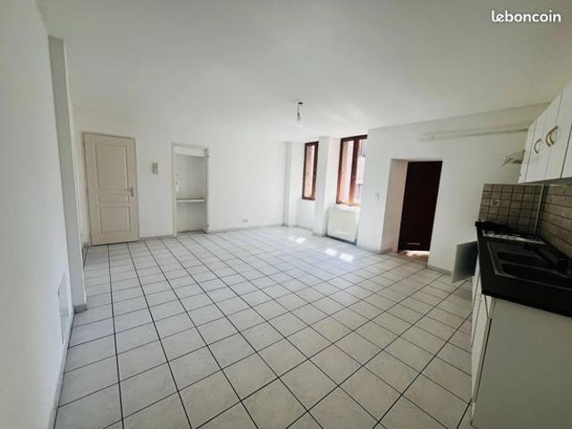 Appartement 4 pièces 80 m²