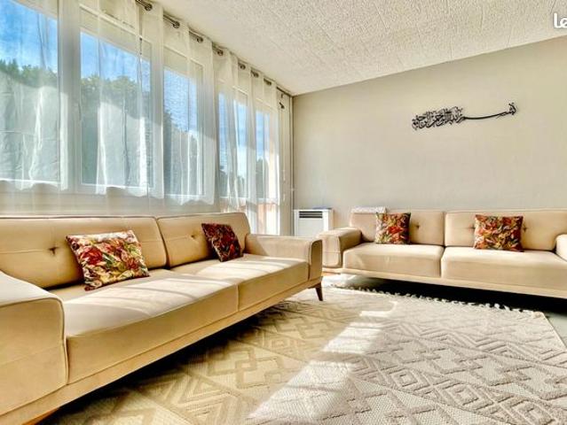 Appartement 4 pièces 80 m²