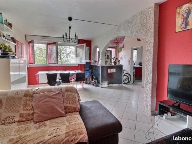 Appartement 4 pièces 80 m²