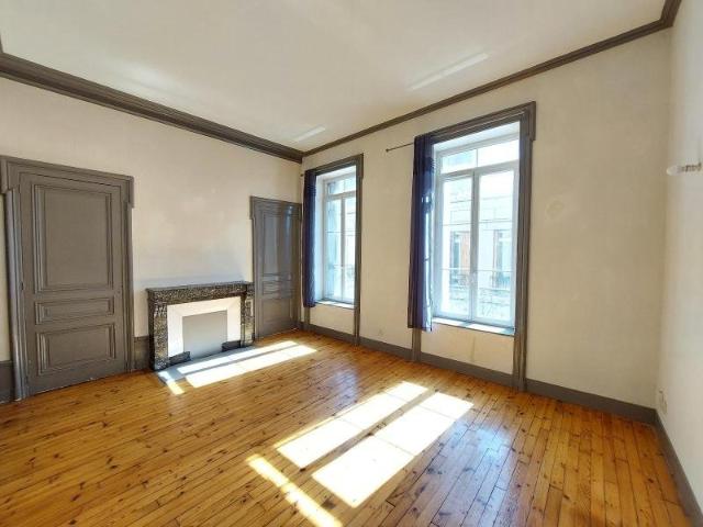 Appartement 4 pièces 80 m²