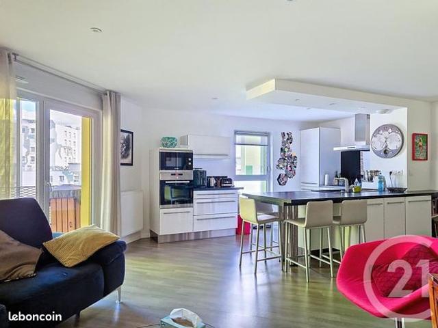 Appartement 4 pièces 80 m²
