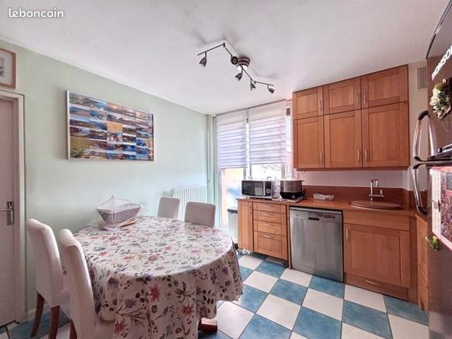 Appartement 4 pièces 80 m²
