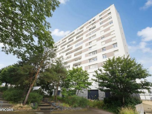 Appartement 4 pièces 80 m²