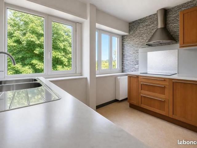 Appartement 4 pièces 80 m²