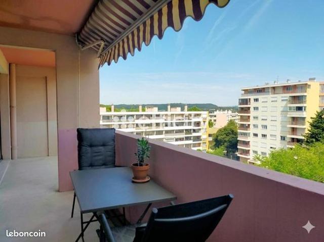 Appartement 4 pièces 80 m²