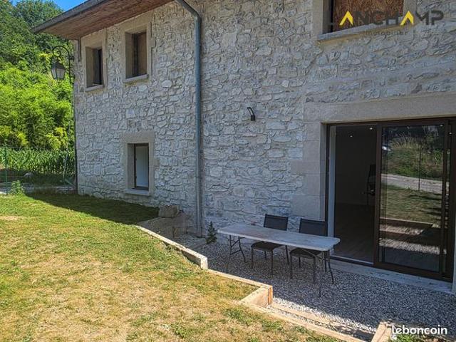 Appartement 4 pièces 80 m²