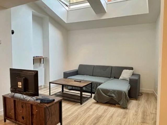 Appartement 4 pièces 80m2 REIMS 1 150 euros
