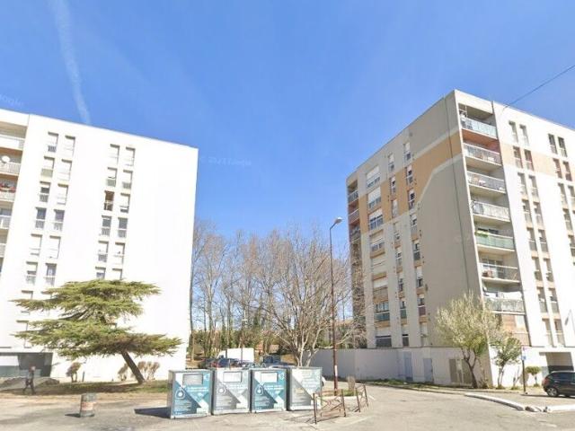 Appartement 4 pièces, 81 m² à louer à Avignon 84000
