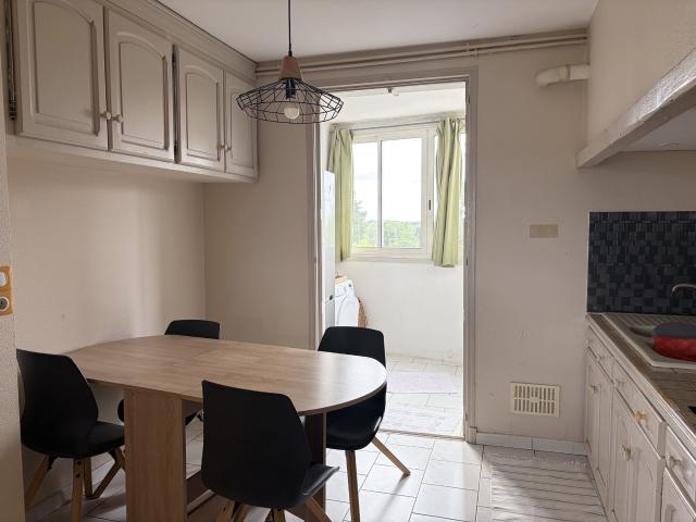 Appartement 4 pièces, 81 m² à louer à Carcassonne 11000