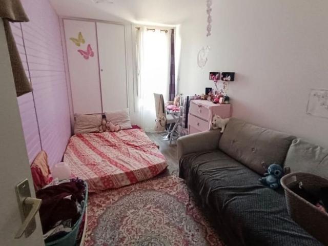 Appartement 4 pièces, 81 m² à louer à Élancourt 78990